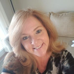 Meet your Posher, Sonya